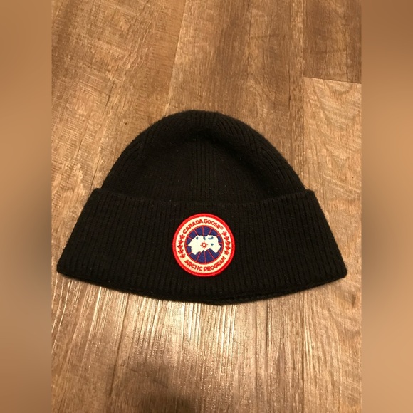 Canada goose beanie - Picture 3 of 5